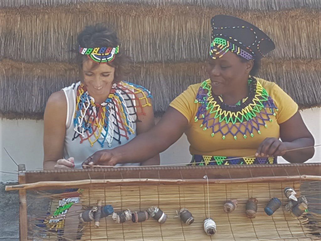 Ontmoet de locals - dorpsbezoek, Zulu dorp, St. Lucia, Zuid-Afrika