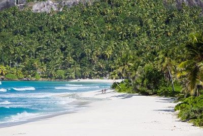 Romantic Walks on beach - Wilderness - Andrew Howard