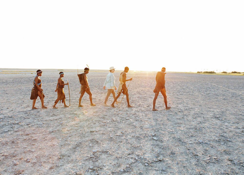Ontmoet de locals - bush walk, Bushmen, San, Makgadikgadi Pans, Botswana