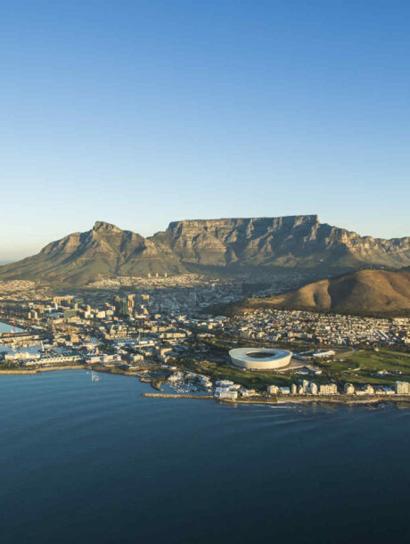 Panoramashot over Kaapstad met de Tafelberg