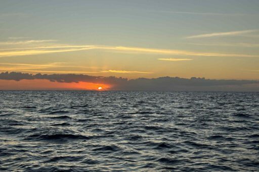 Zonsondergang over zee op Mauritius